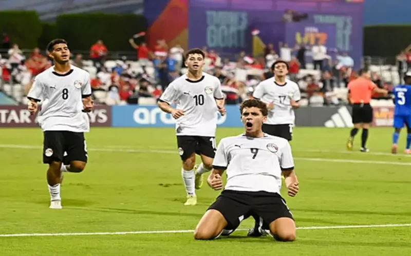 عبد الكريم يستهدف تحقيق إنجاز تاريخي مع فريقه في الليجا هذا الموسم